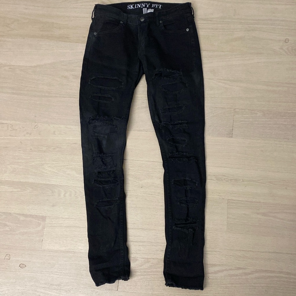 H&M Divided Size 6 (36) - Skinny Fit Ripped Jeans - Black